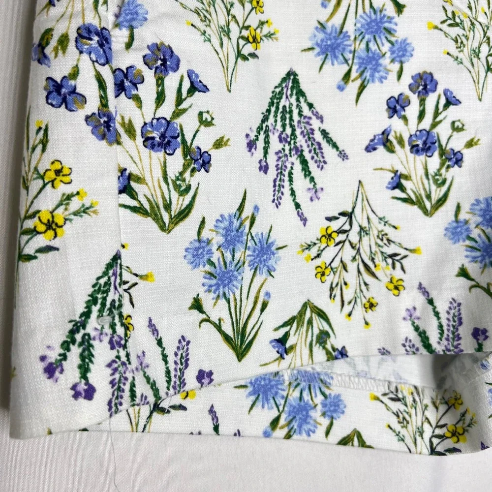 Floral Tailored Shorts Wildflowers White Seersucker Riviera‎ Preppy Nautical 0
